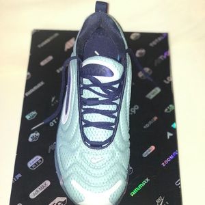 New Nike Air Max 720 Womens